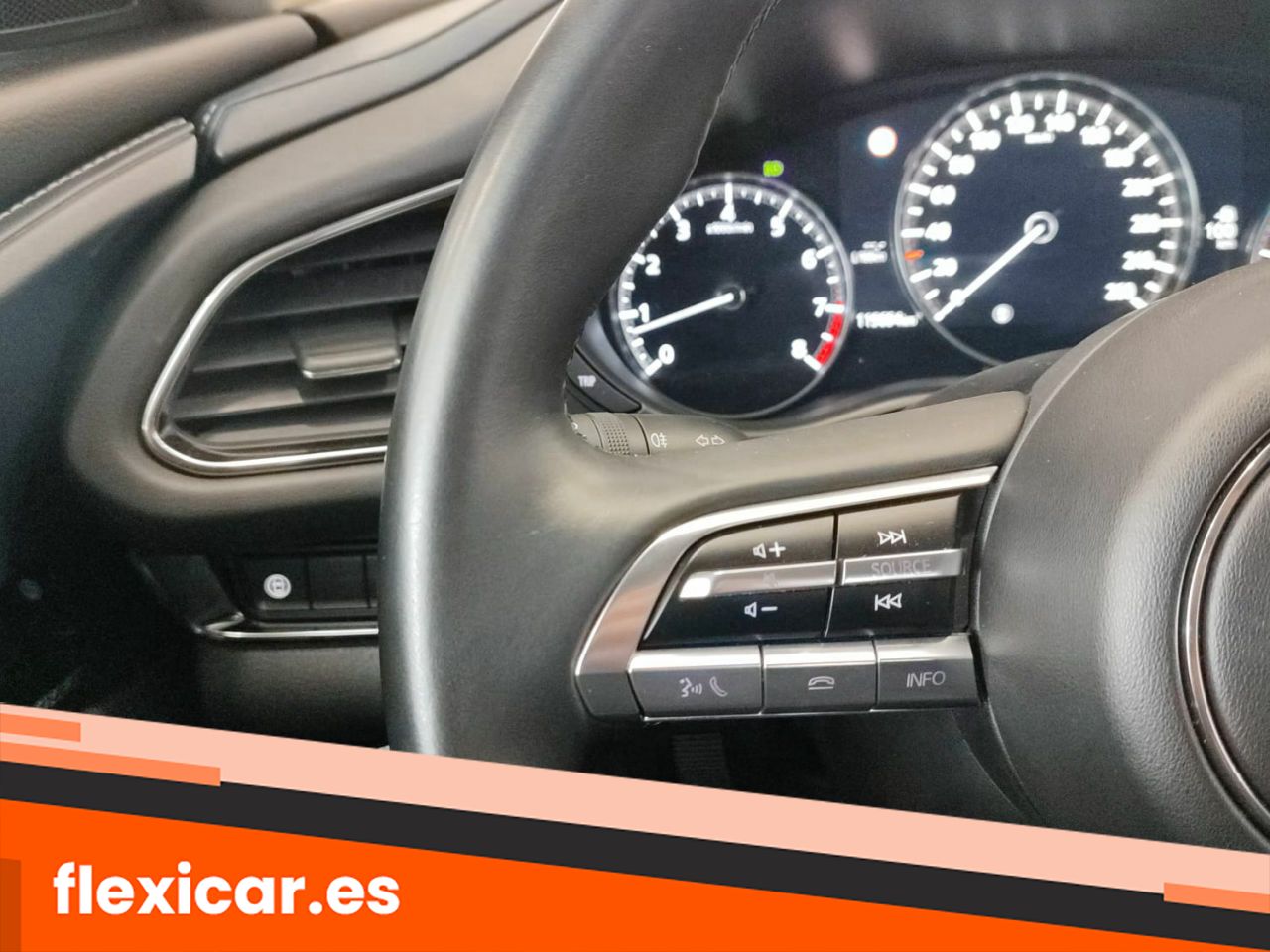 Foto Mazda CX-30 12