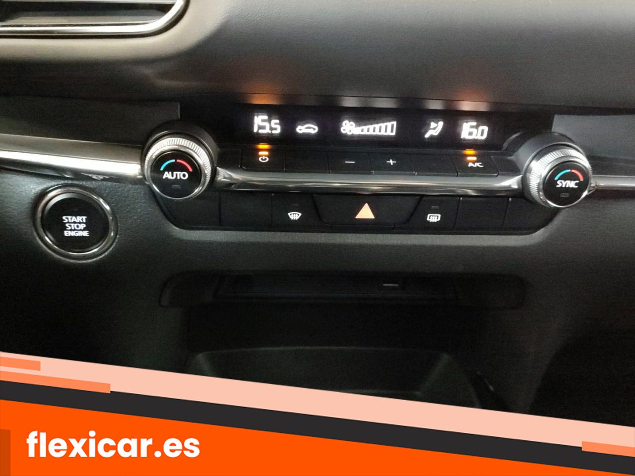 Foto Mazda CX-30 21