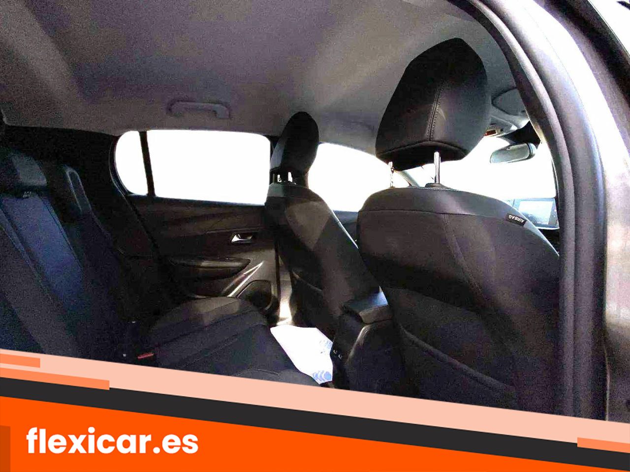 Foto Peugeot 208 16