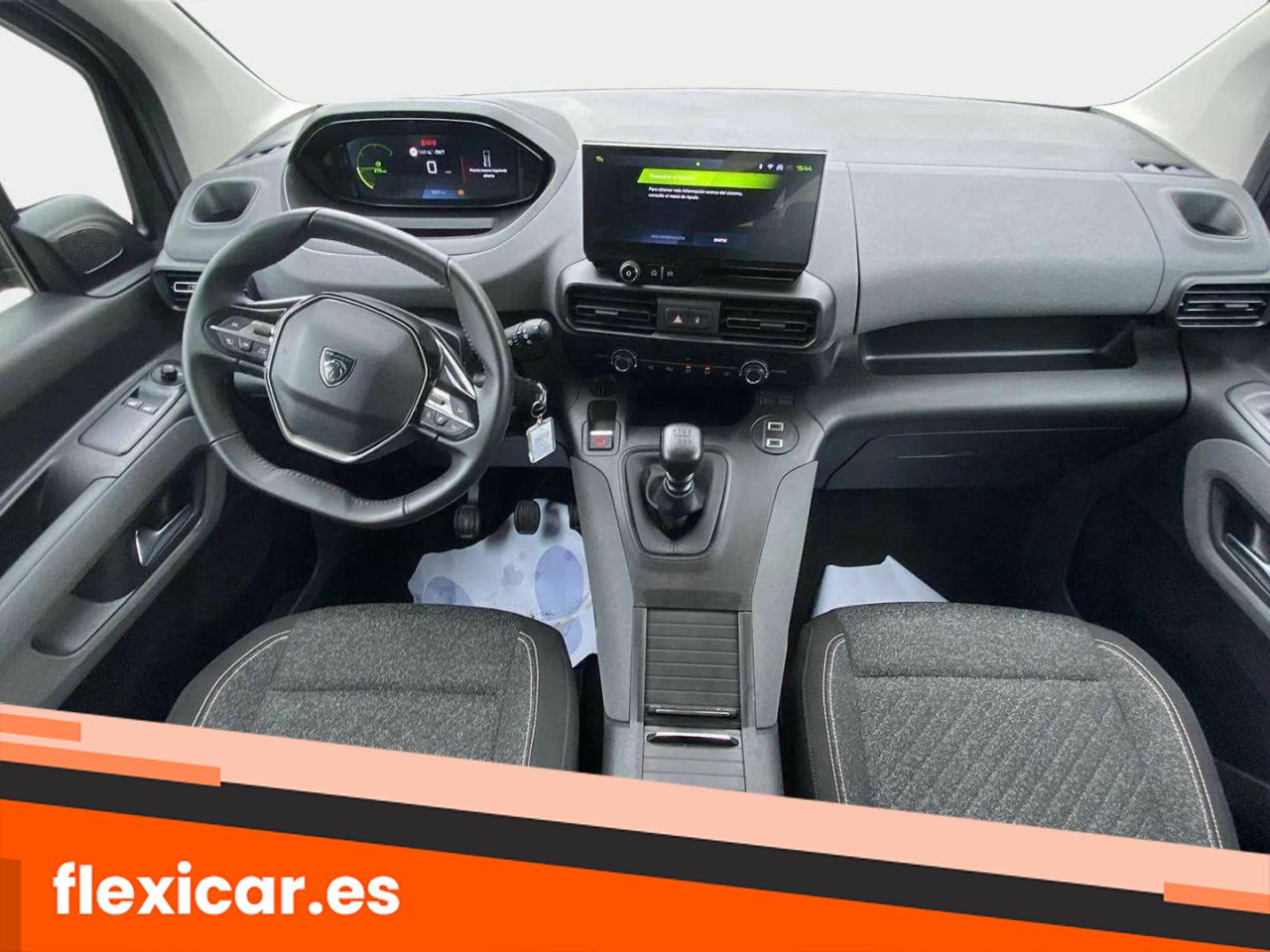 Foto Peugeot Rifter 10