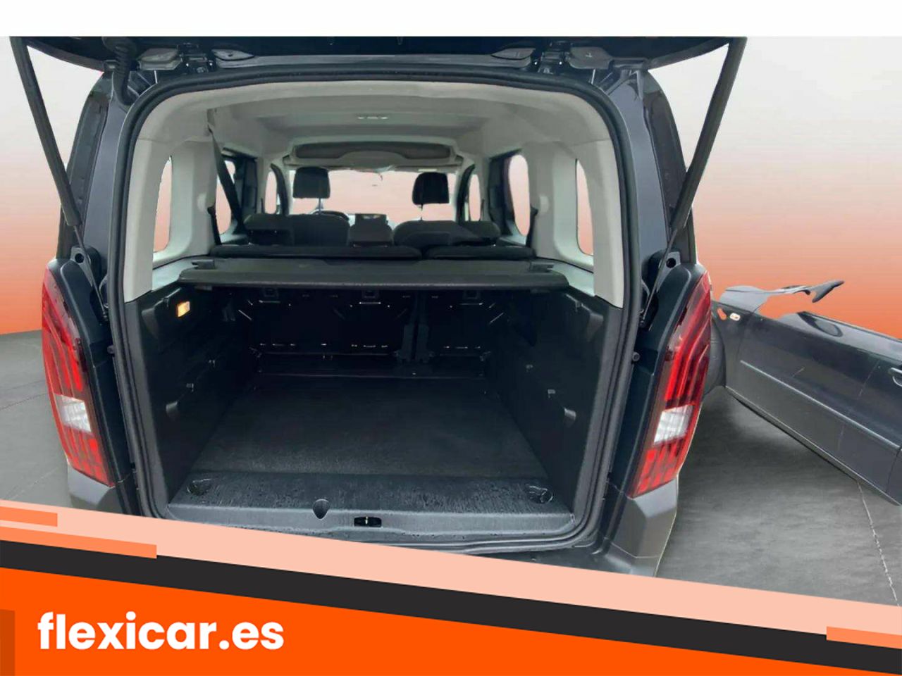 Foto Peugeot Rifter 17