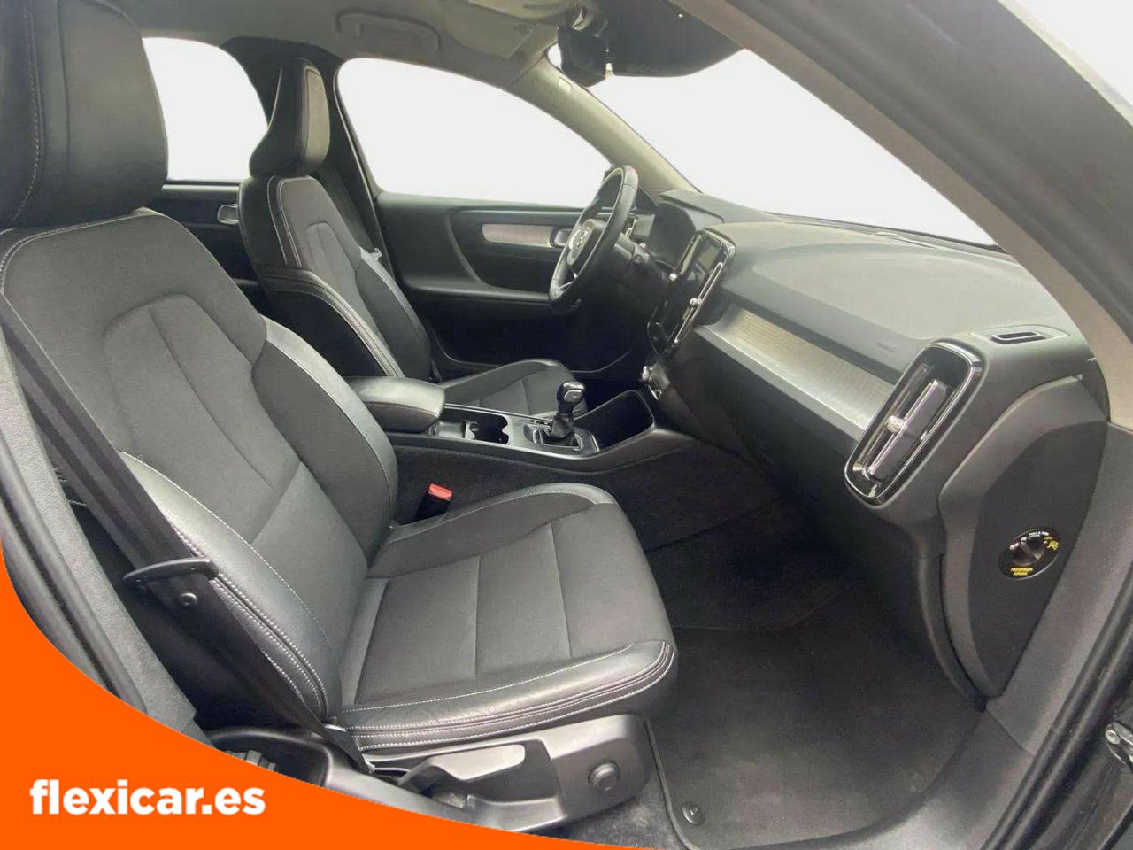 Foto Volvo XC40 12