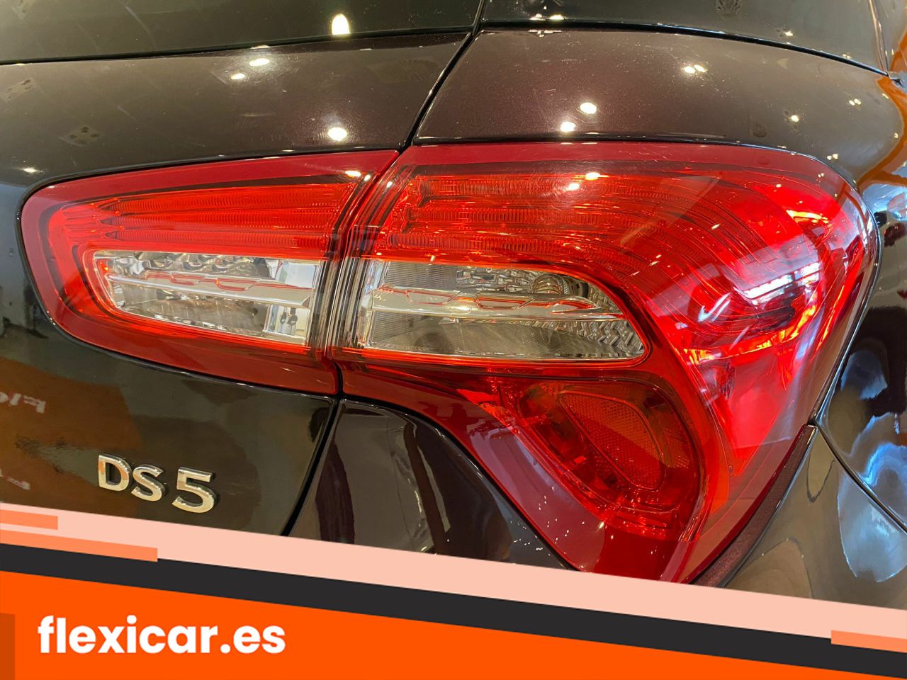 Foto DS Automobiles DS 5 39