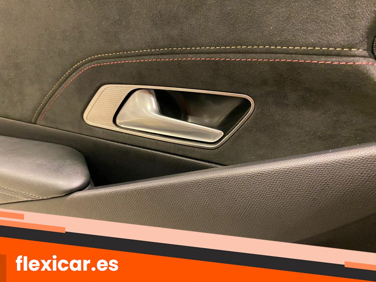 Foto DS Automobiles DS 7 10