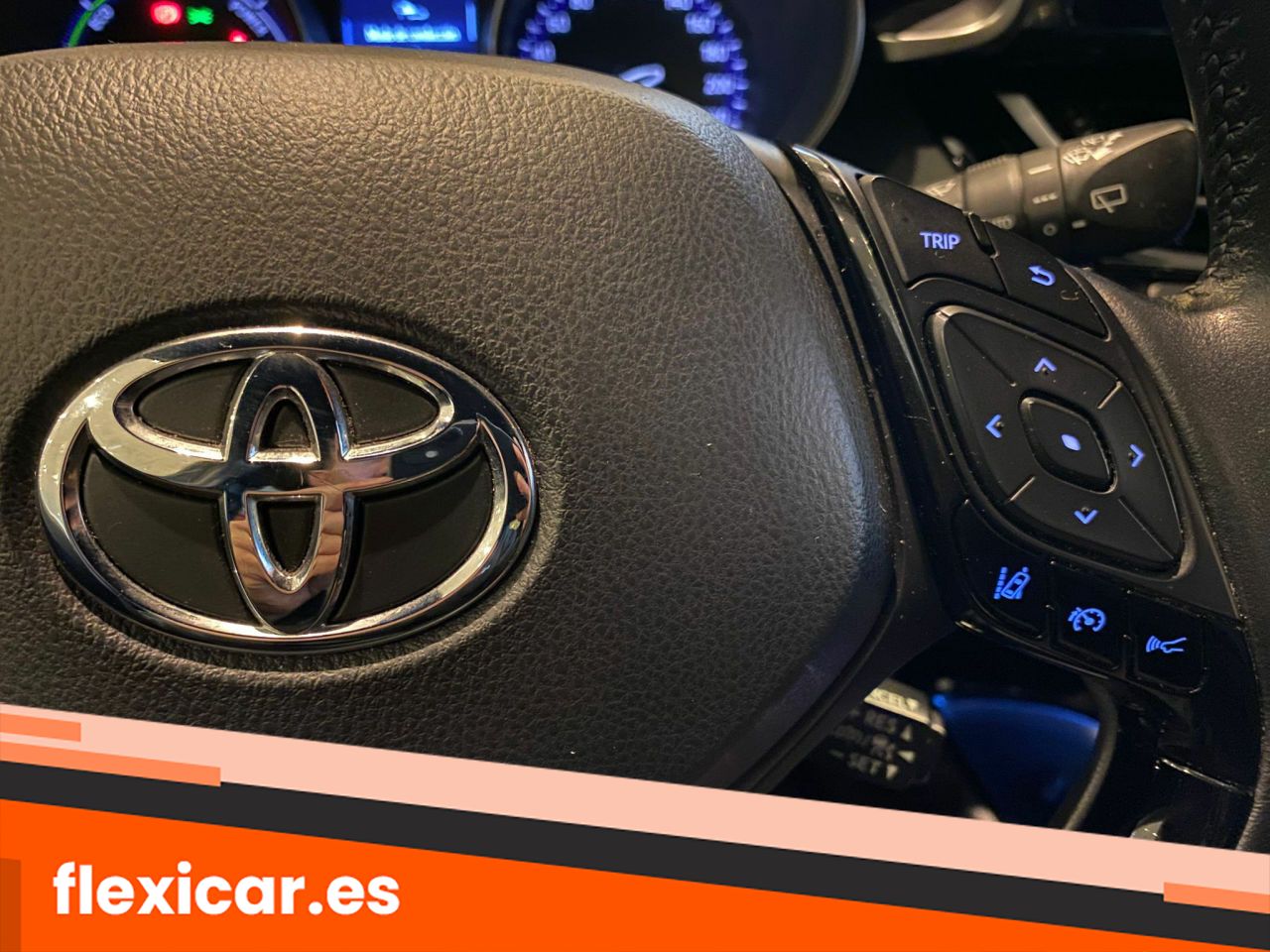 Foto Toyota C-HR 14