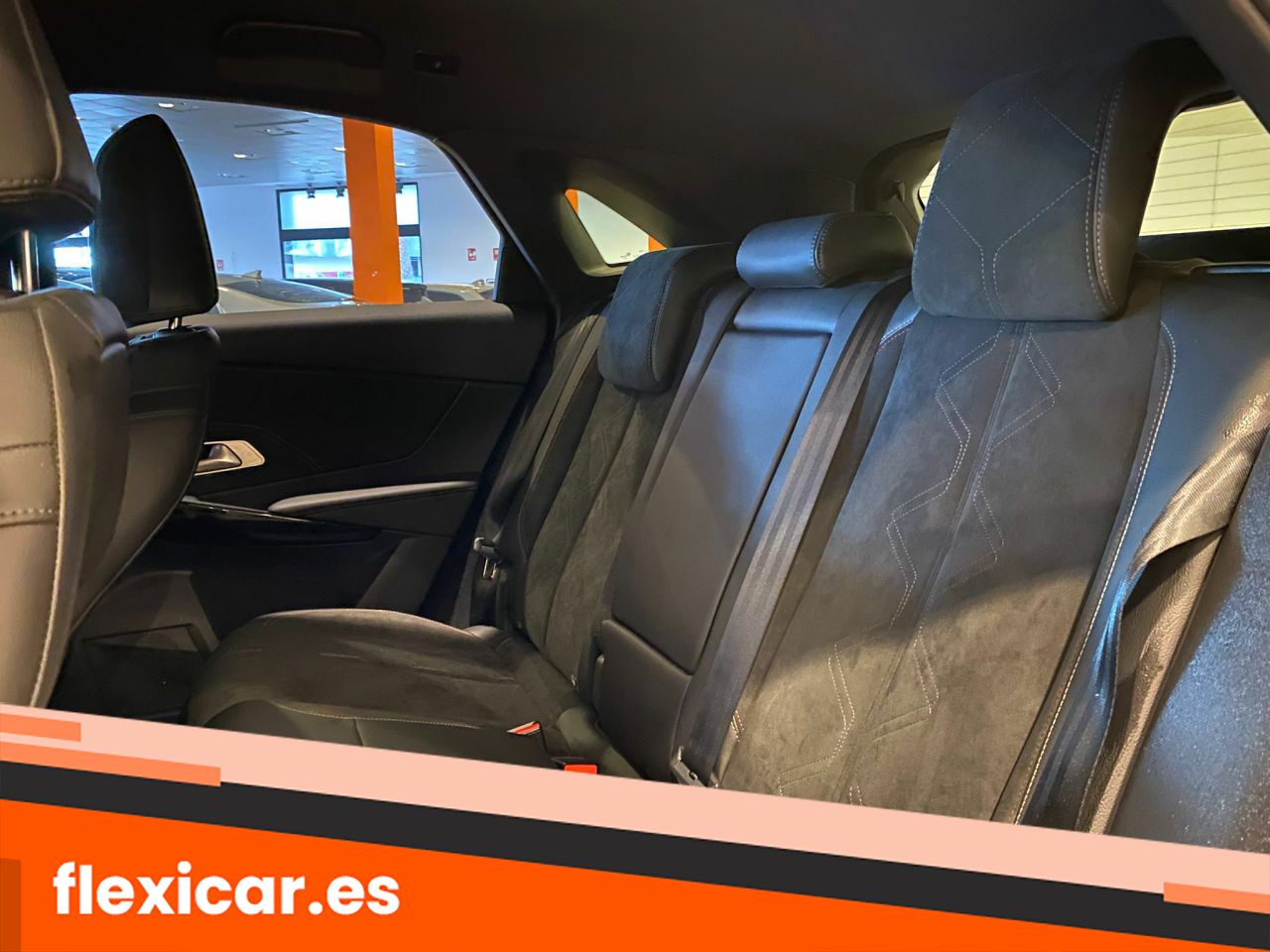 Foto DS Automobiles DS 7 32