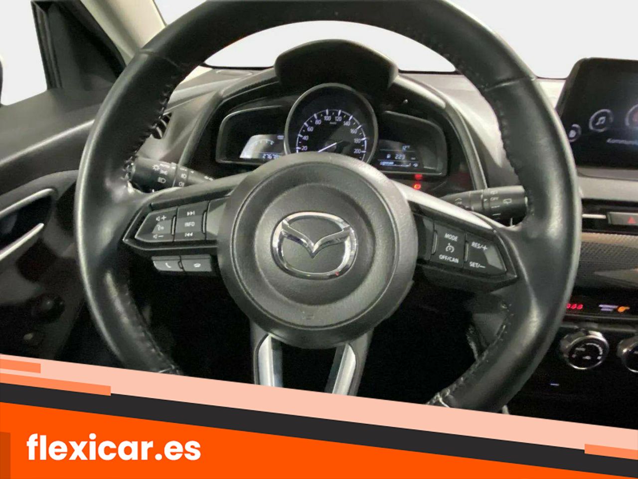 Foto Mazda Mazda2 10