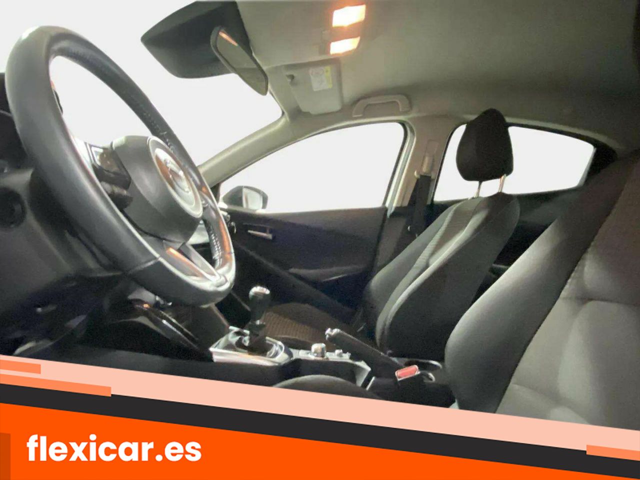 Foto Mazda Mazda2 14