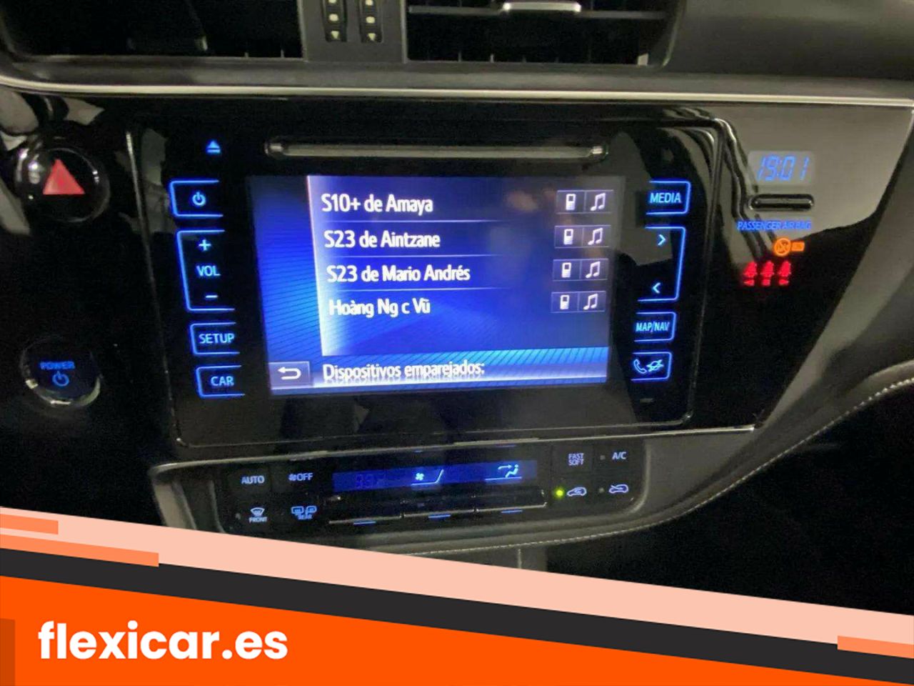 Foto Toyota Auris 12
