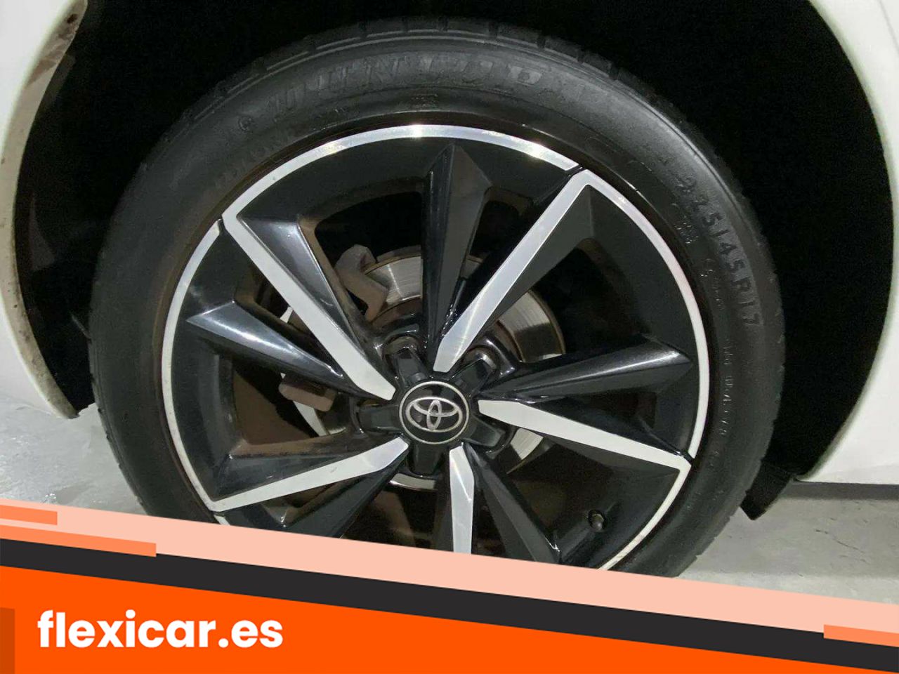 Foto Toyota Auris 19