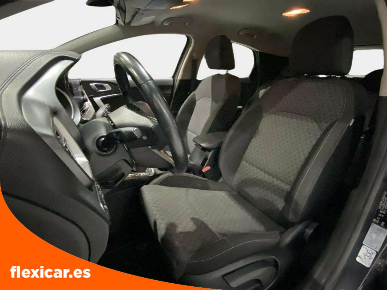 Foto Kia XCeed 11