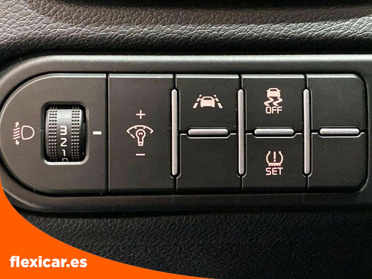 Foto Kia XCeed 12