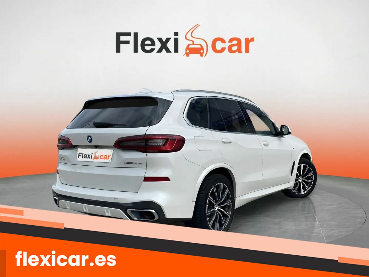Foto BMW X5 8