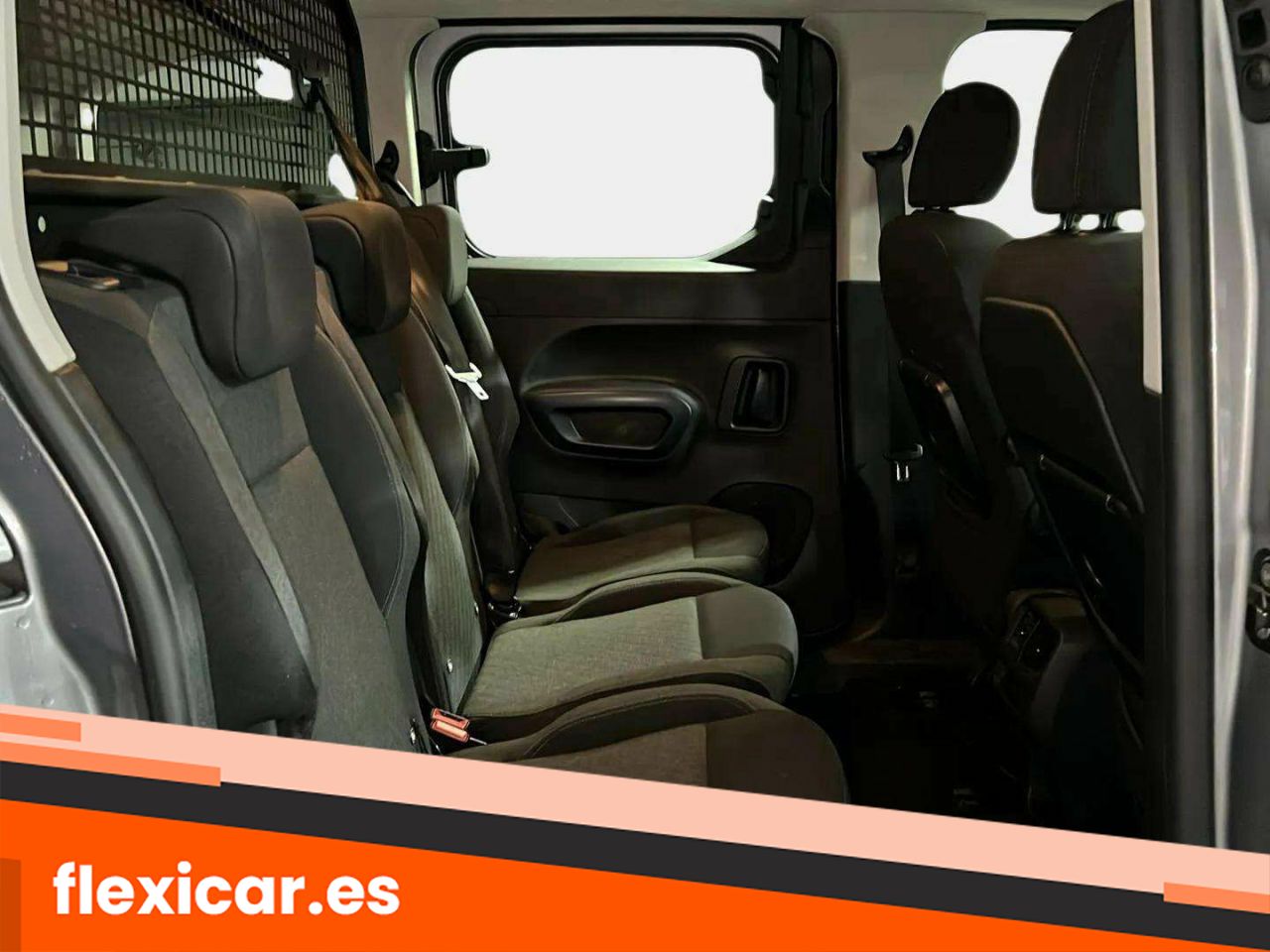 Foto Peugeot Rifter 14