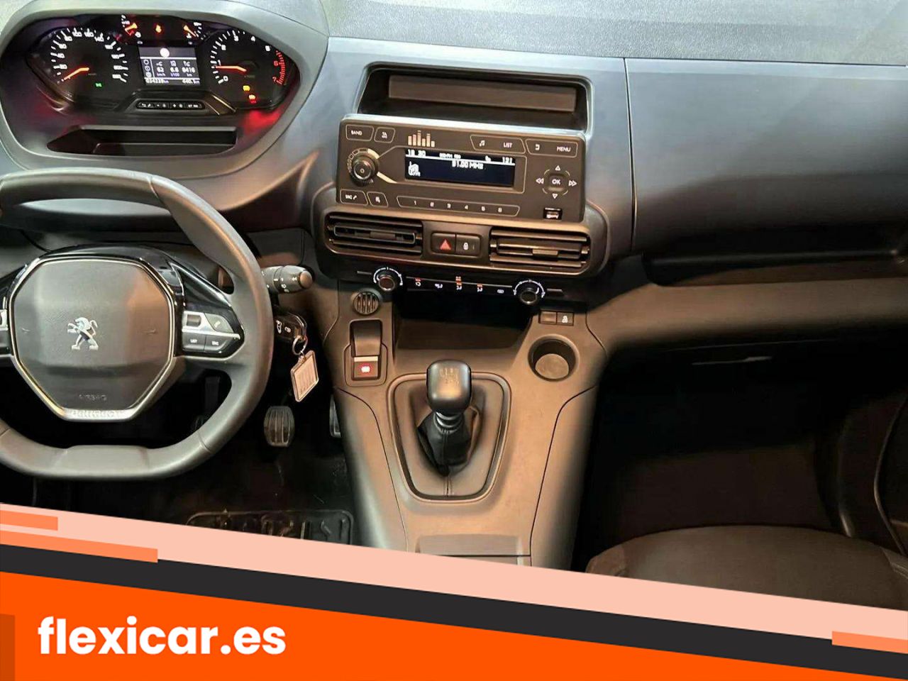 Foto Peugeot Rifter 15