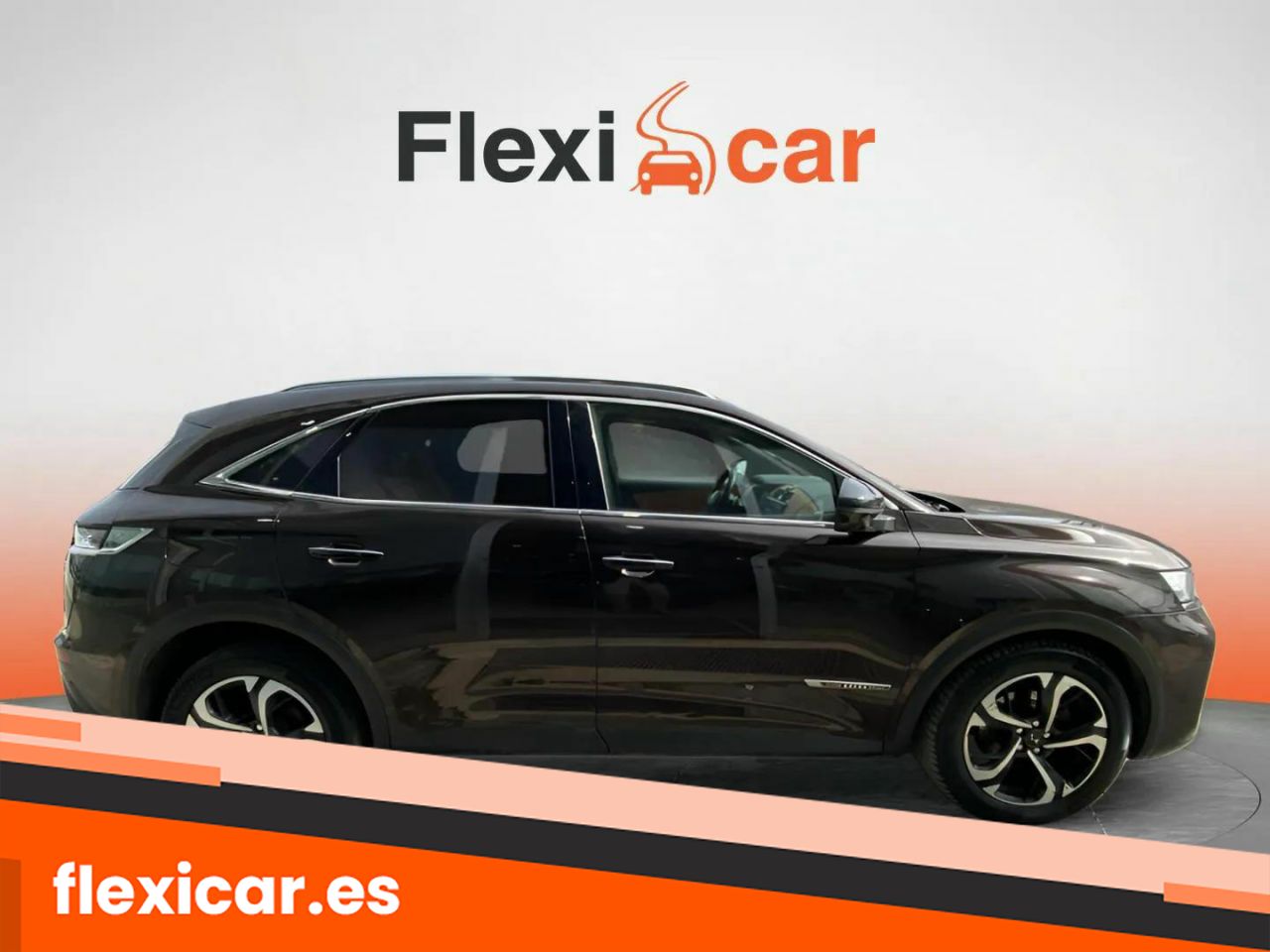 Foto DS Automobiles DS 7 9