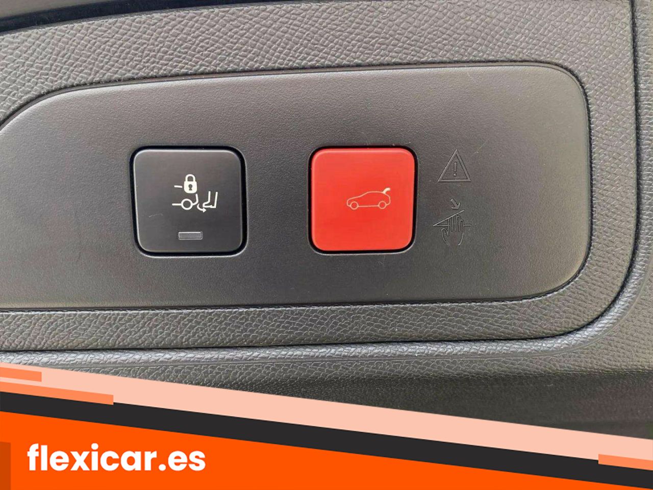 Foto DS Automobiles DS 7 11