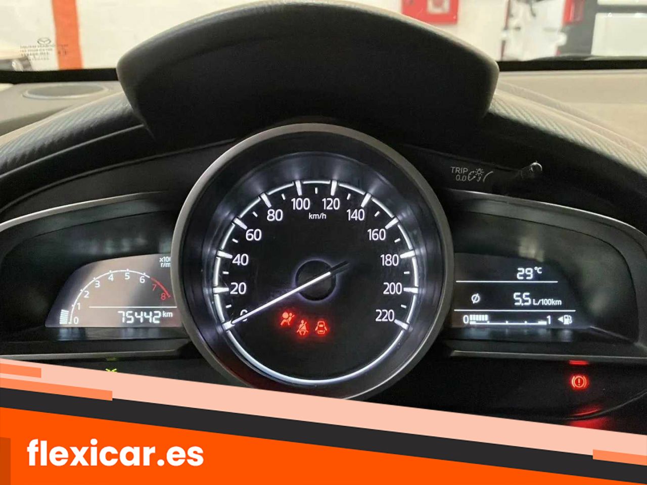 Foto Mazda Mazda2 15