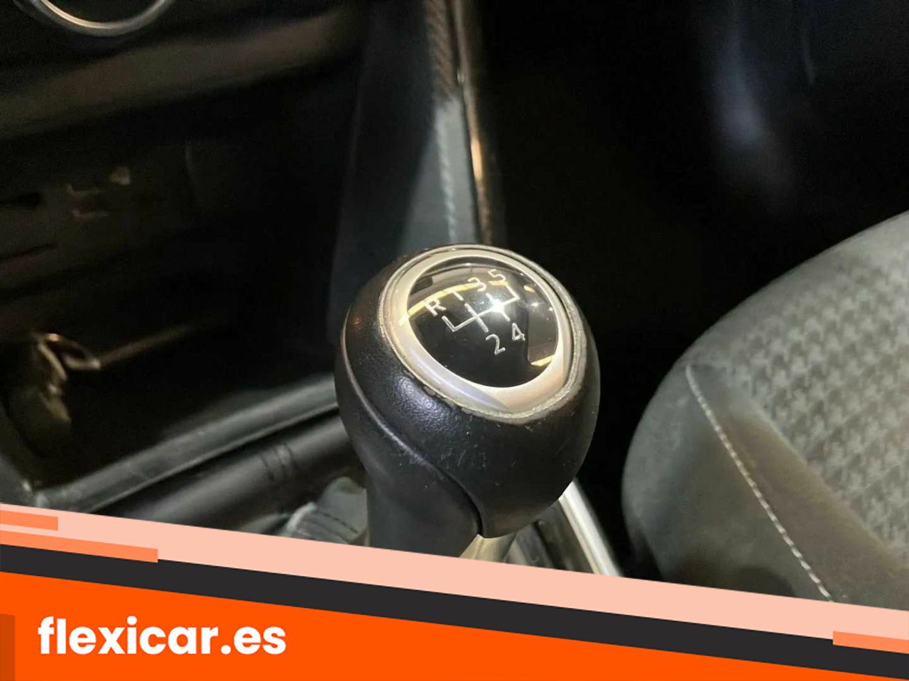 Foto Mazda Mazda2 21