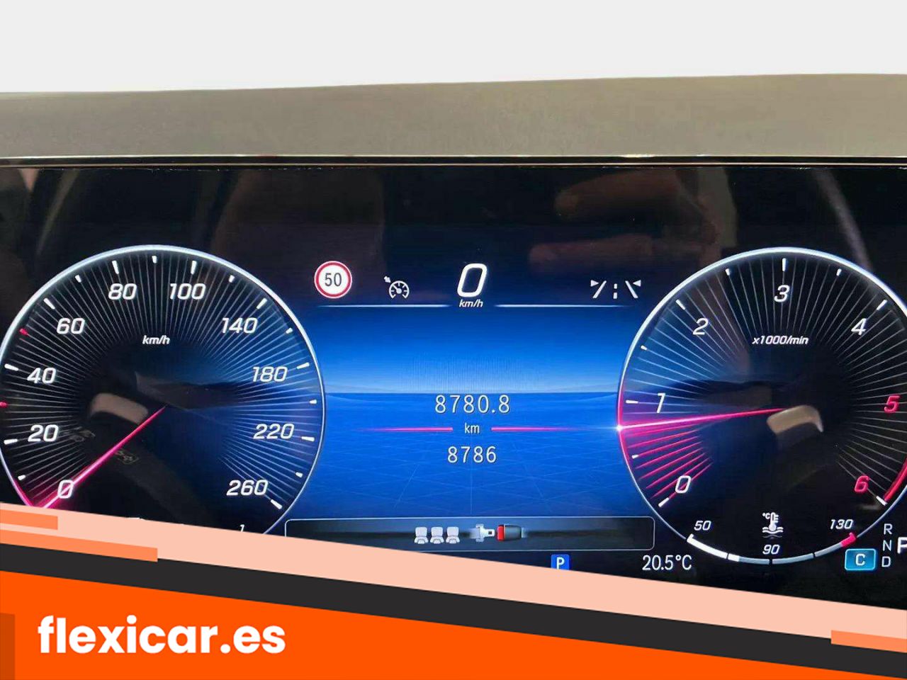 Foto Mercedes-Benz Clase GLA 15
