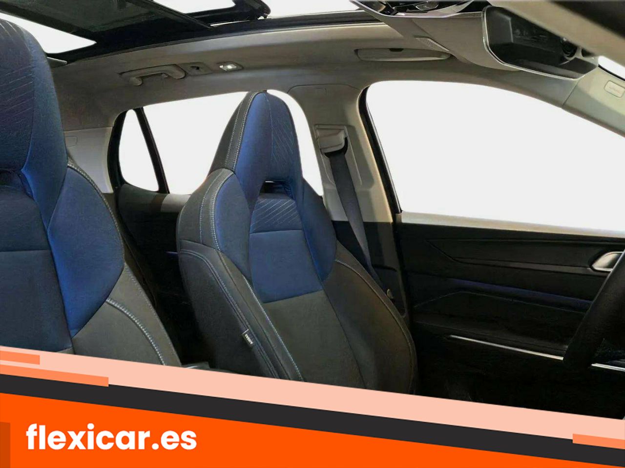 Foto LYNK&CO 01 28