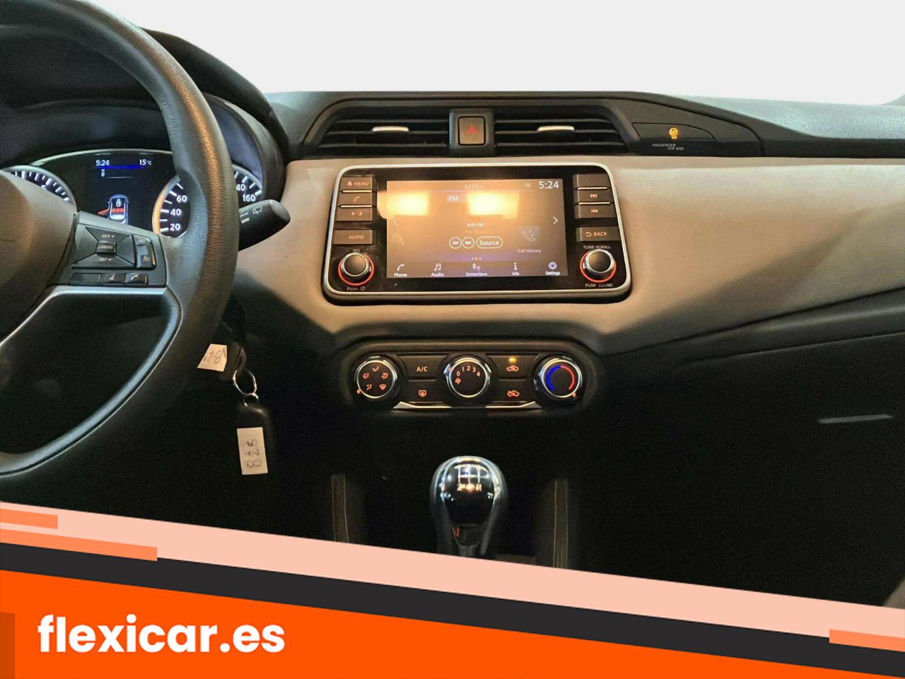 Foto Nissan Micra 17