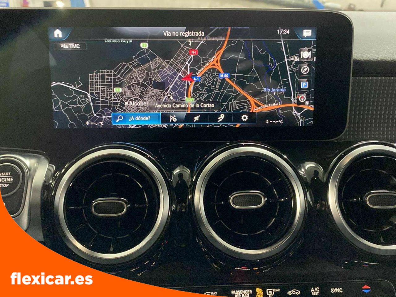 Foto Mercedes-Benz Clase GLB 15