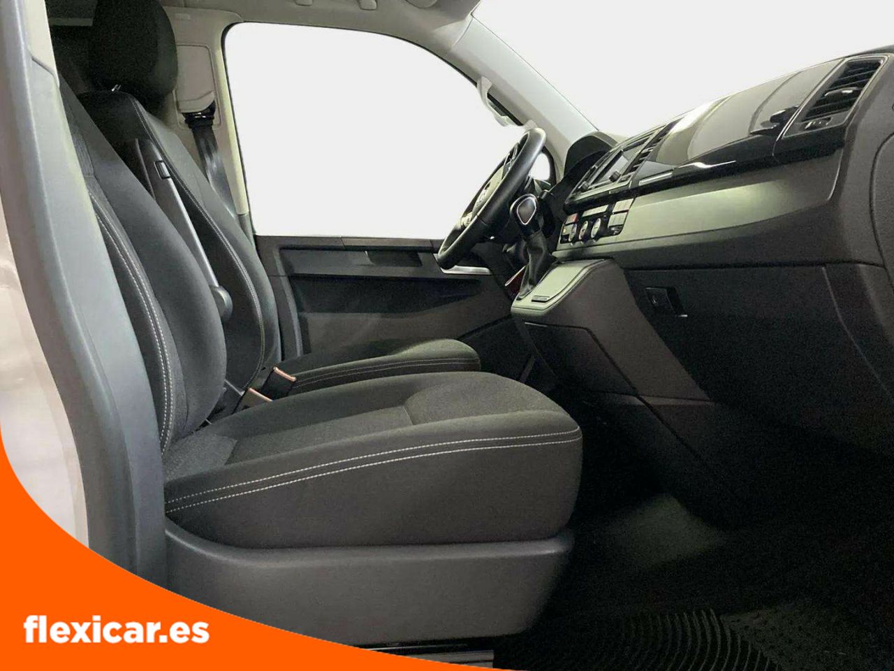 Foto Volkswagen Multivan 12