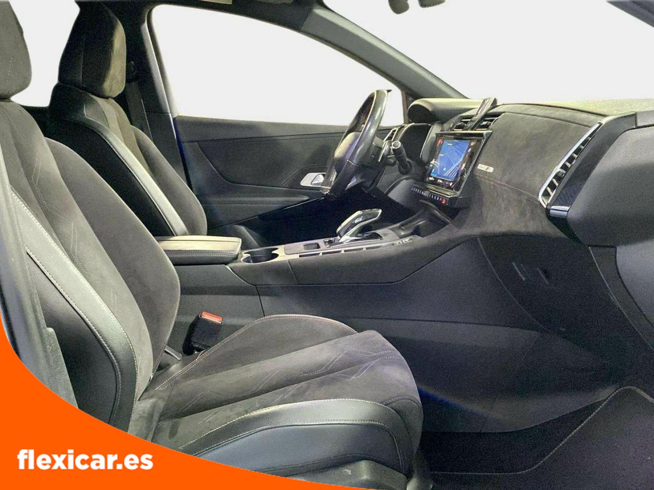 Foto DS Automobiles DS 7 Crossback 13