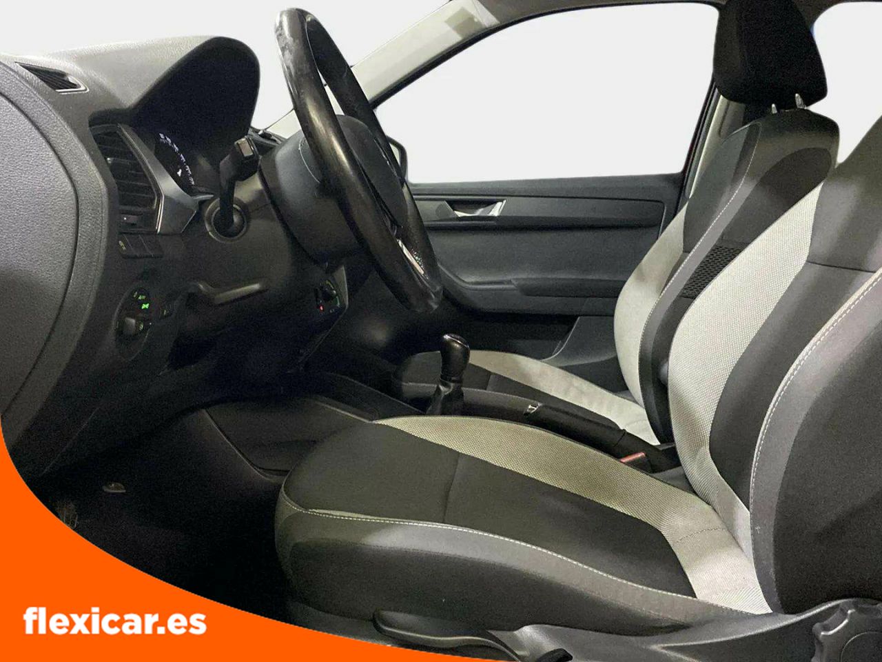 Foto Skoda Fabia 11