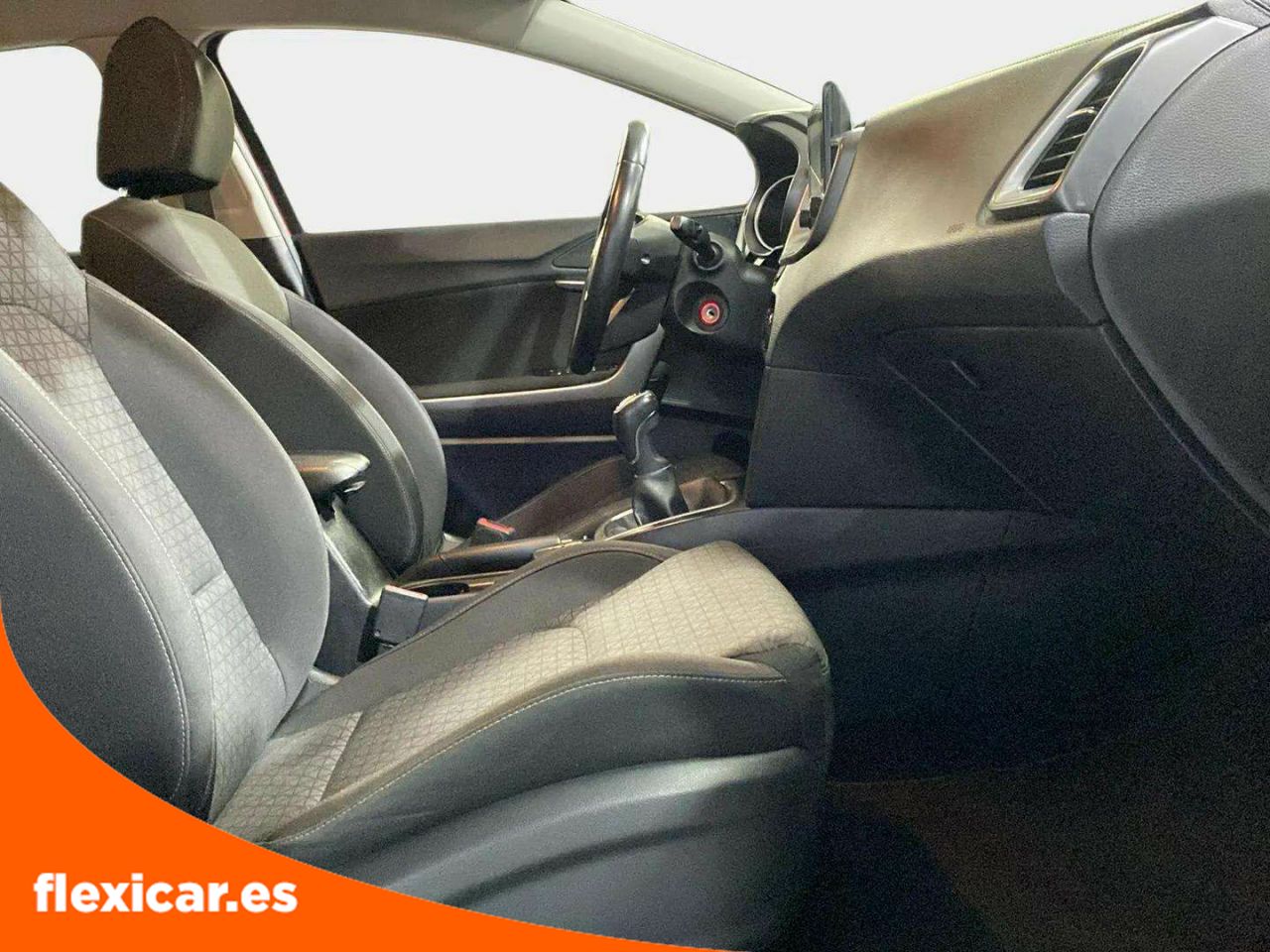 Foto Kia XCeed 13