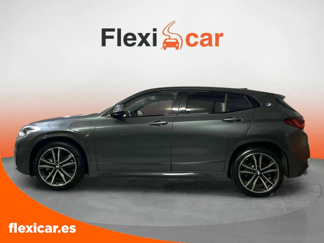 Foto BMW X2 4