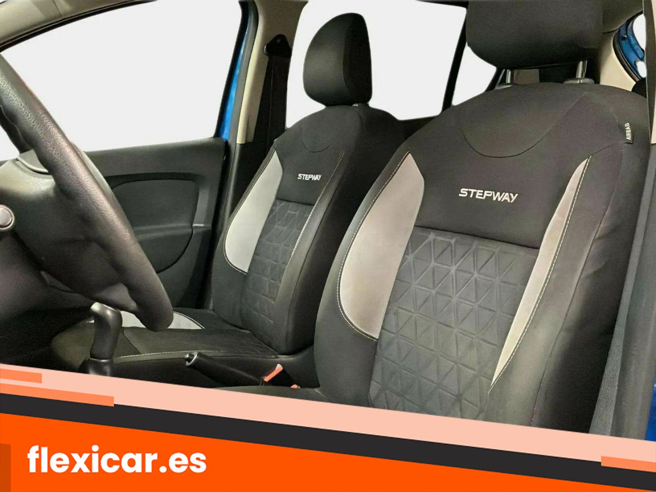 Foto Dacia Sandero 14