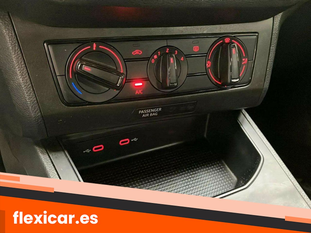 Foto Seat Ibiza 25