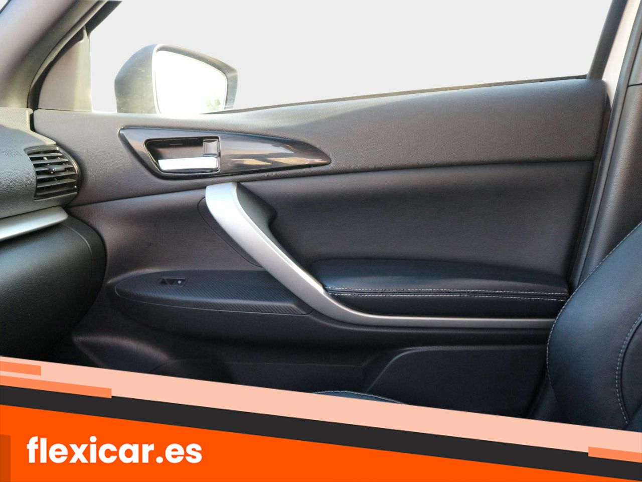 Foto Mitsubishi Eclipse Cross 26