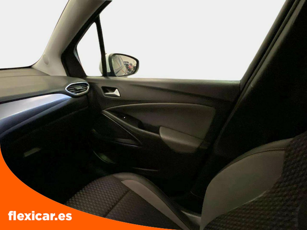 Foto Opel Crossland X 15