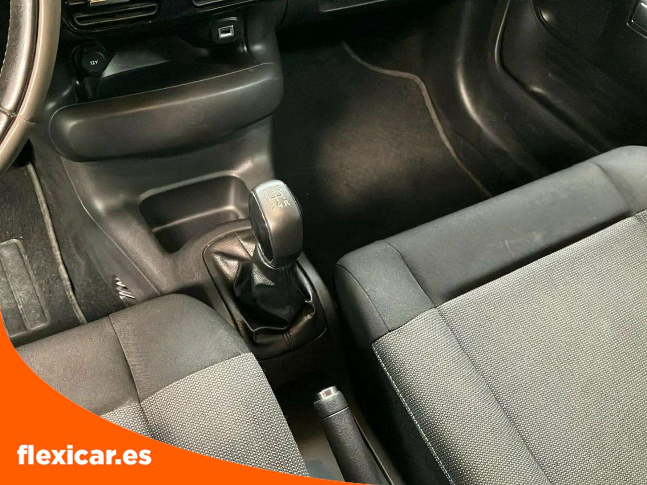 Foto Citroën C4 Cactus 23