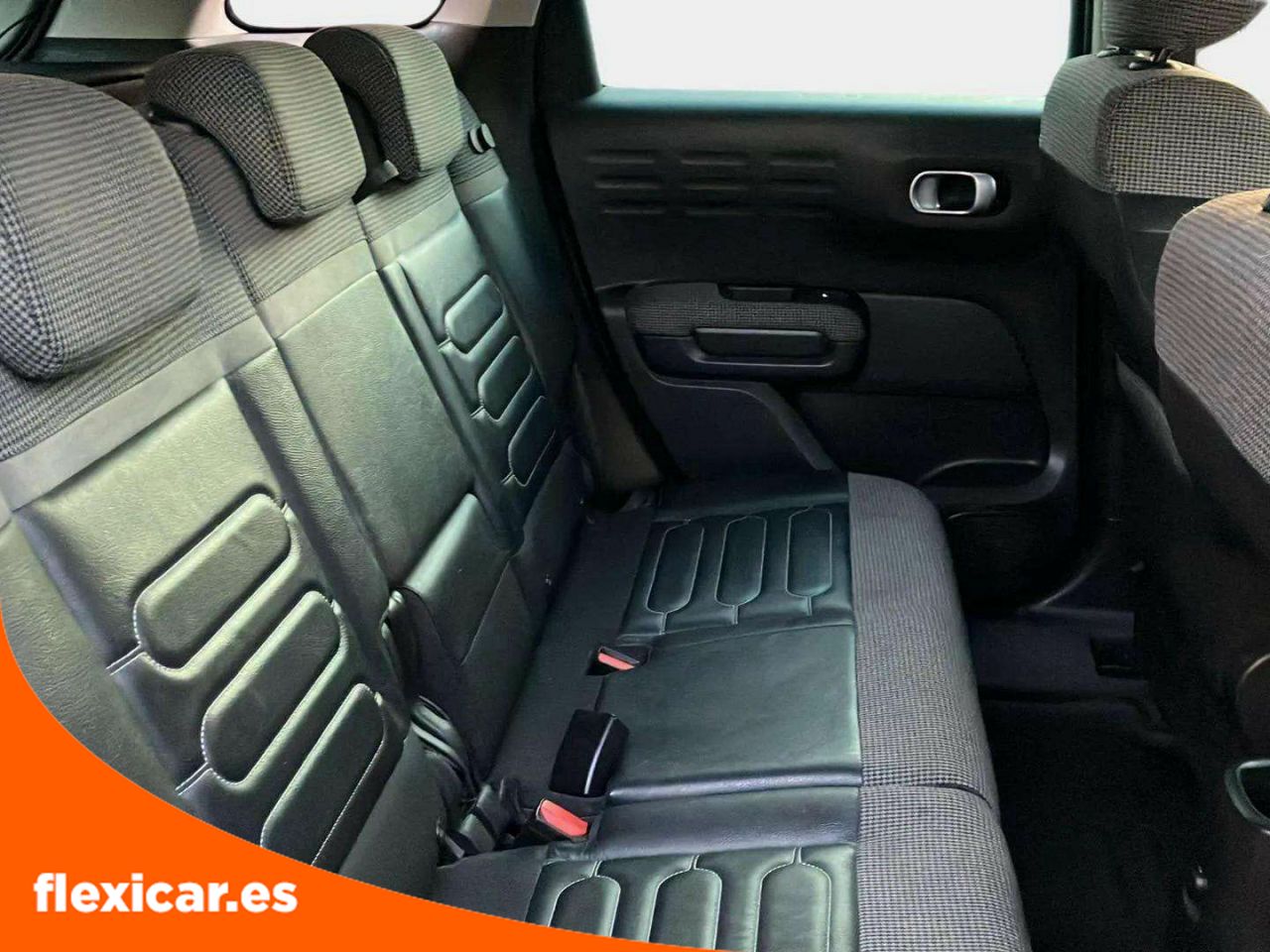 Foto Citroën C3 Aircross 16