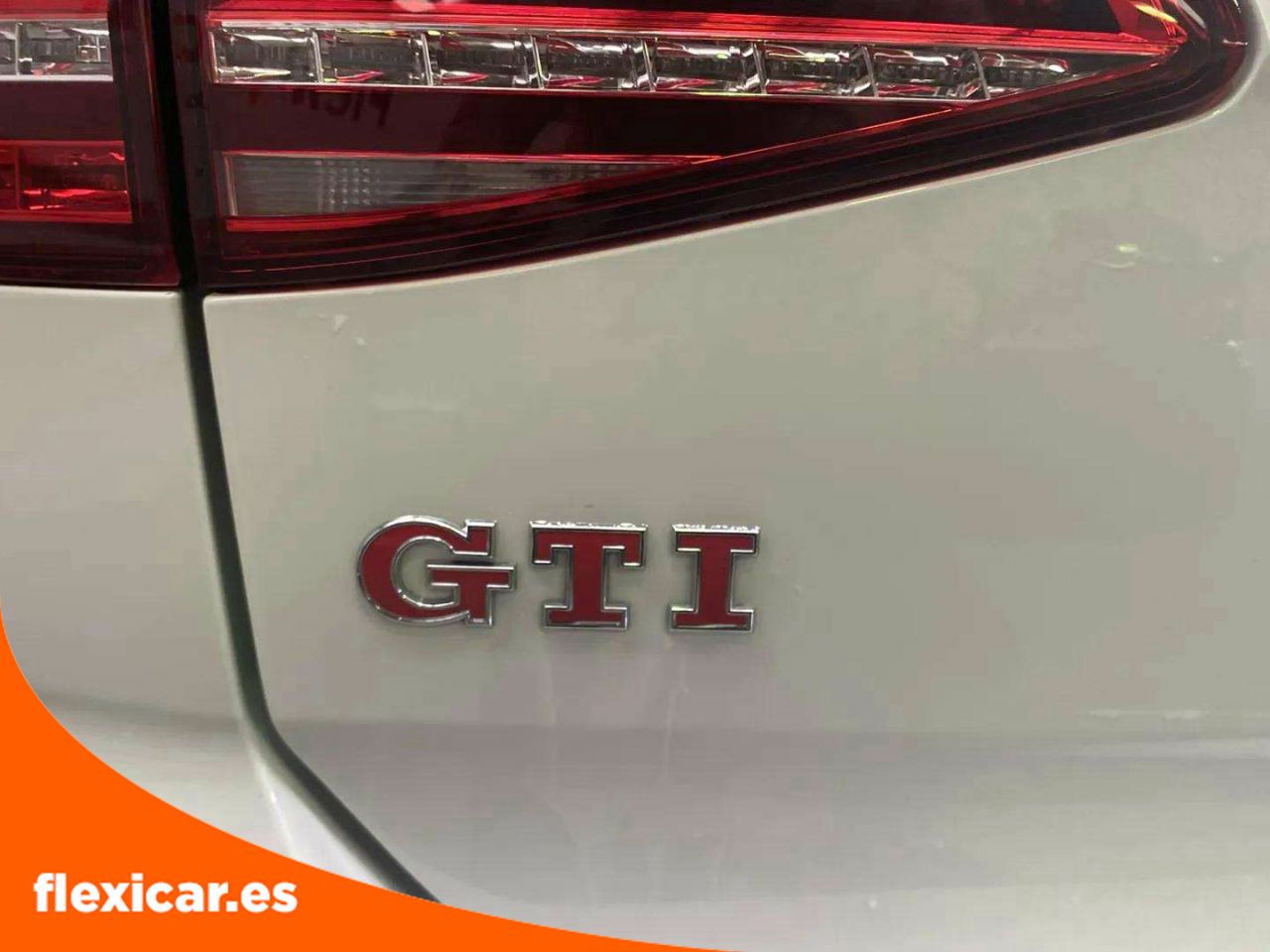 Foto Volkswagen Golf 19