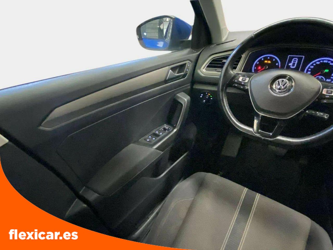 Foto Volkswagen T-Roc 12