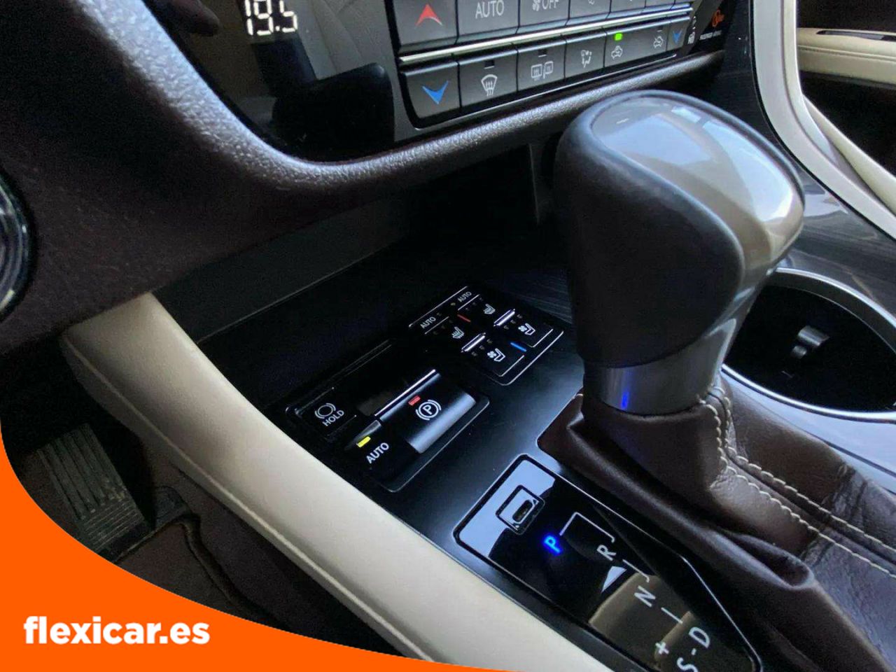 Foto Lexus RX 21
