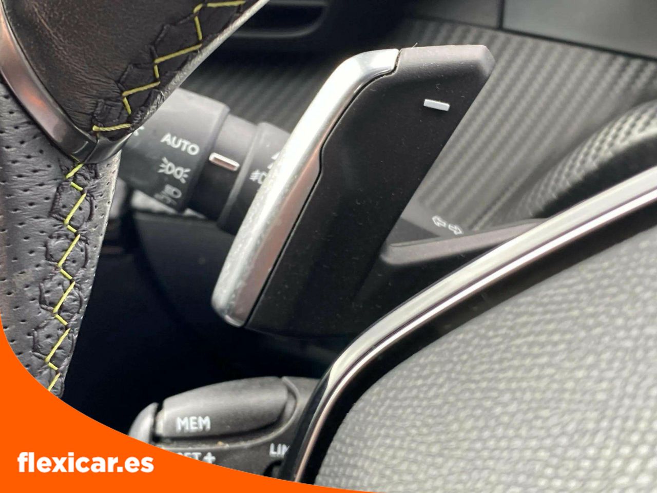 Foto Peugeot 2008 18