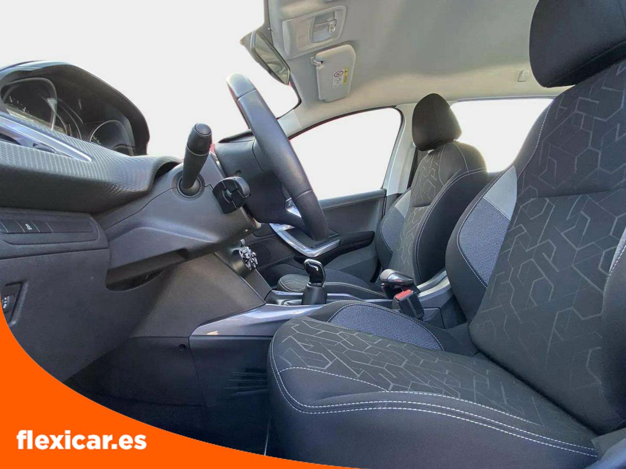 Foto Peugeot 2008 15