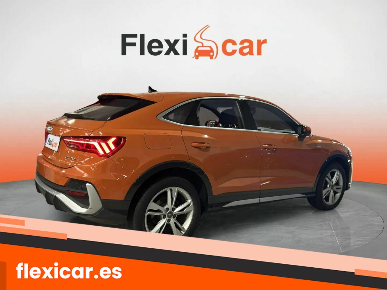 Foto Audi Q3 8