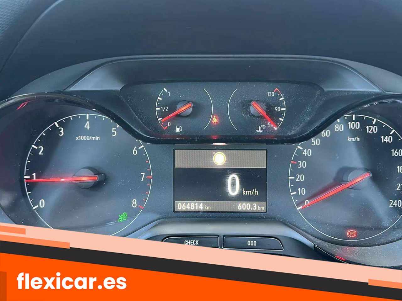 Foto Opel Crossland X 10