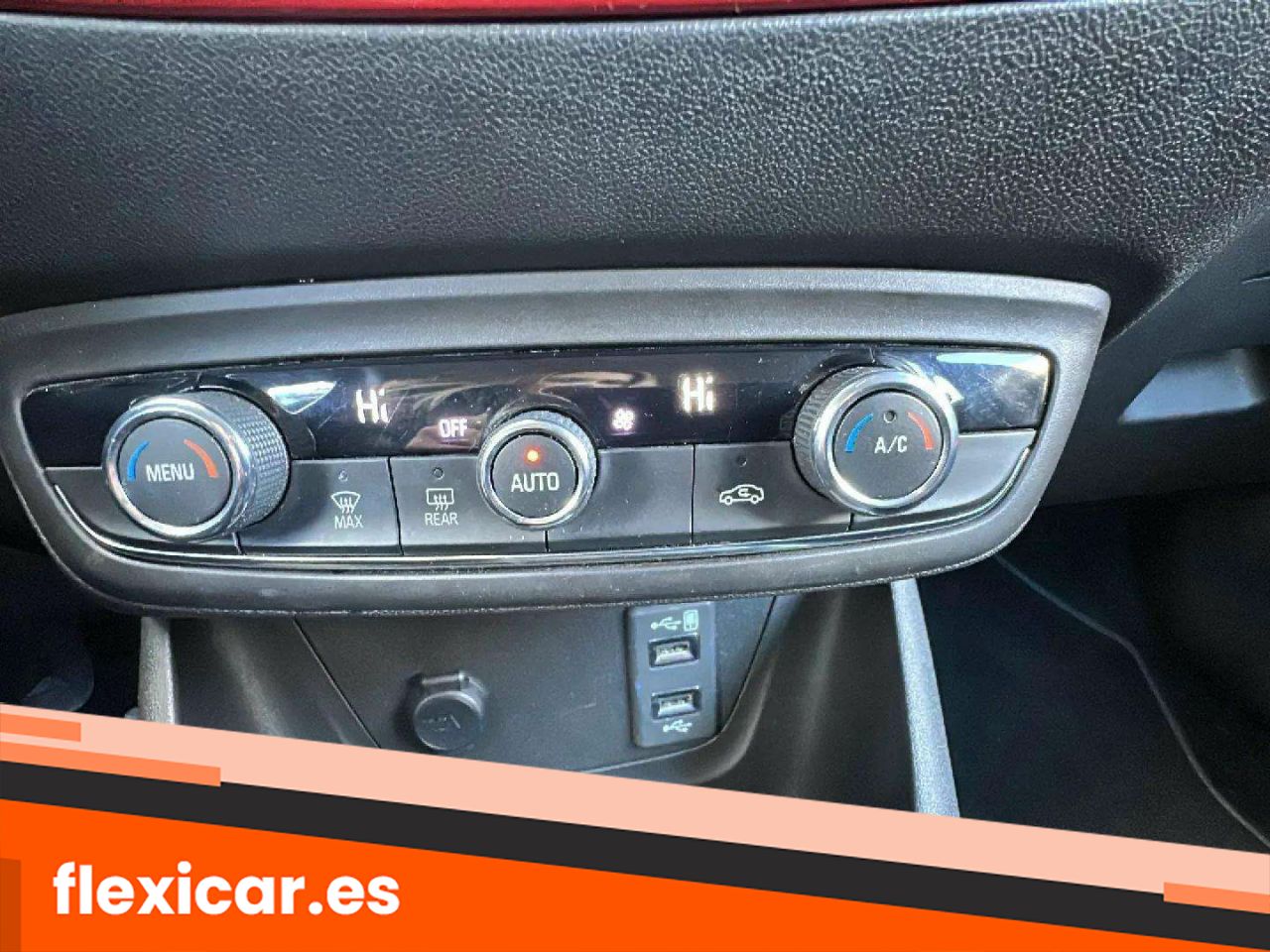 Foto Opel Crossland X 22