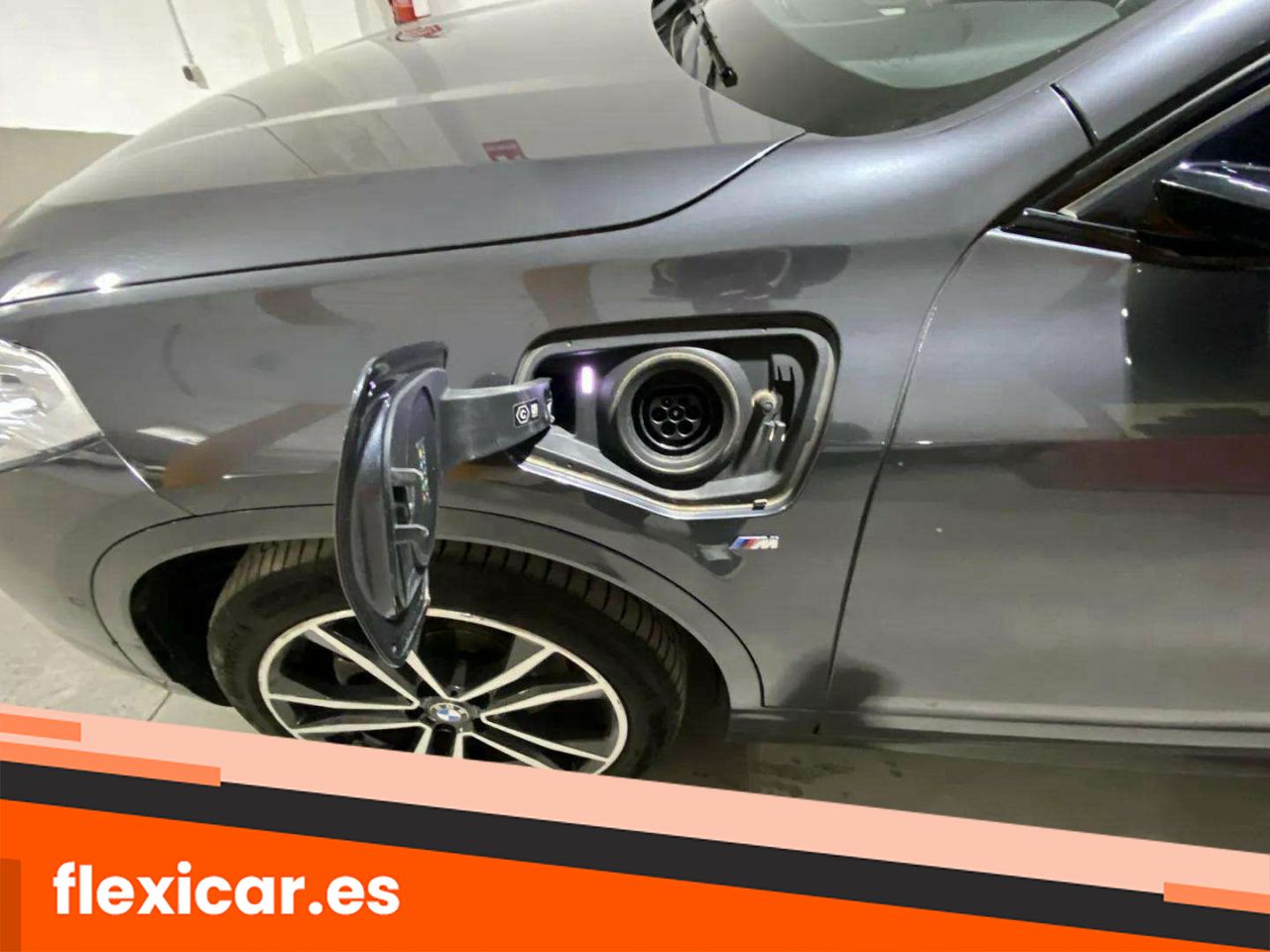 Foto BMW X2 4