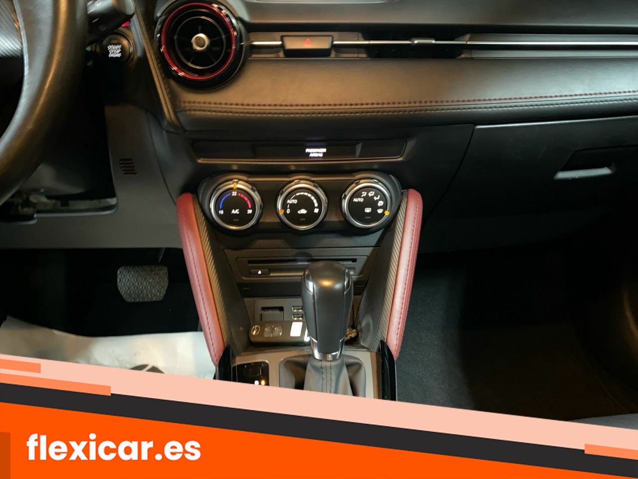 Foto Mazda CX-3 15