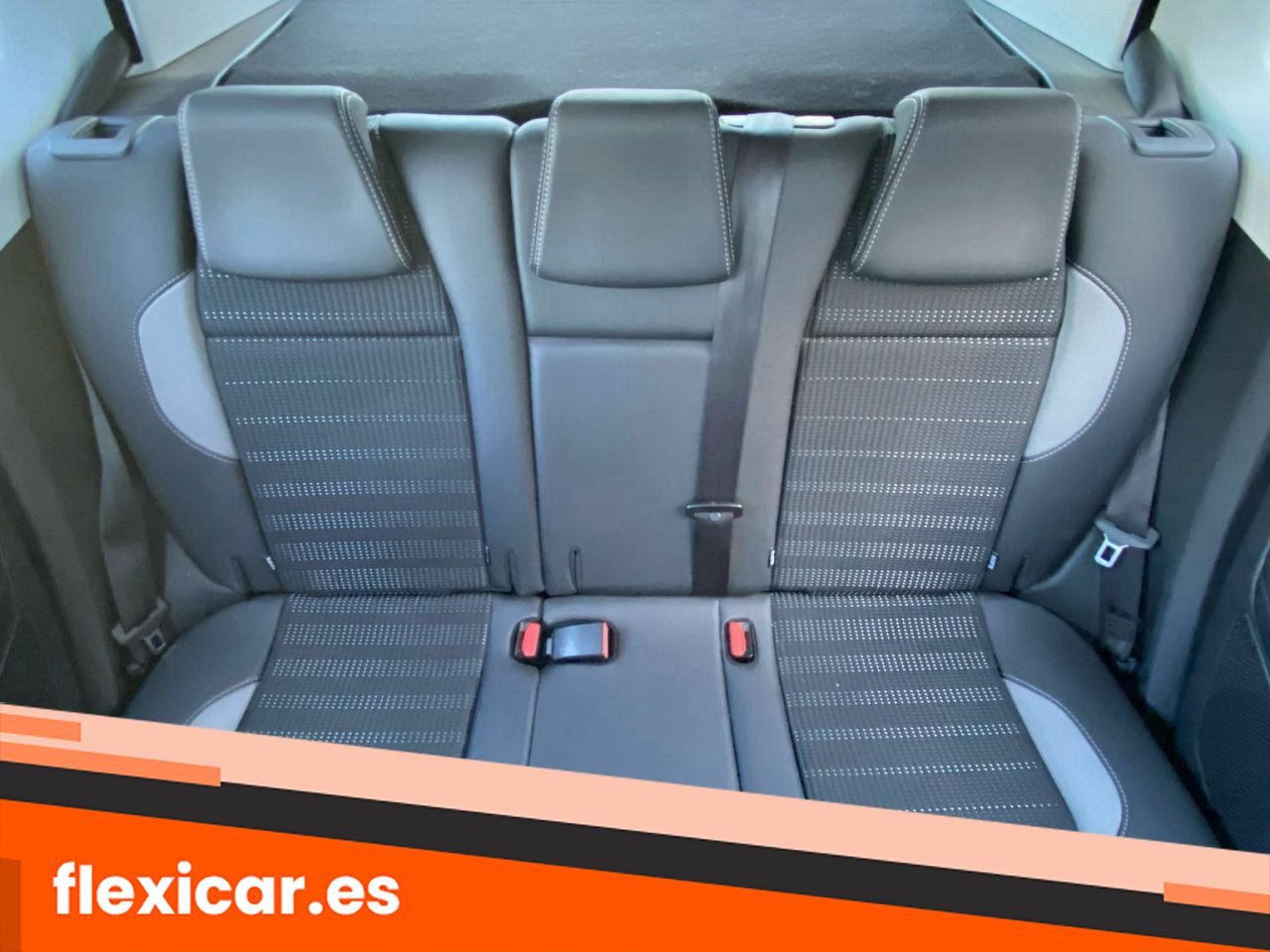 Foto Peugeot 2008 13