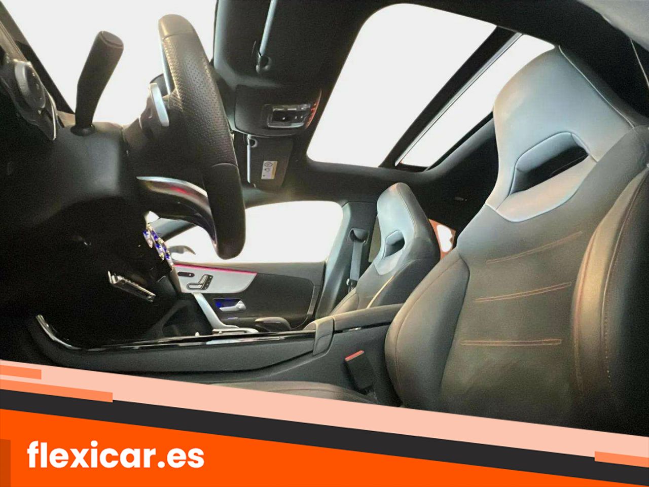 Foto Mercedes-Benz Clase CLA 11